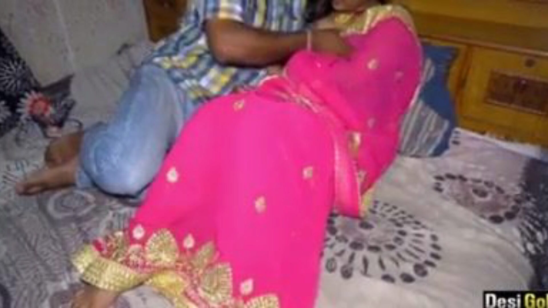 bhabhi indian nou căsătorit primește ejaculare sexy pompată