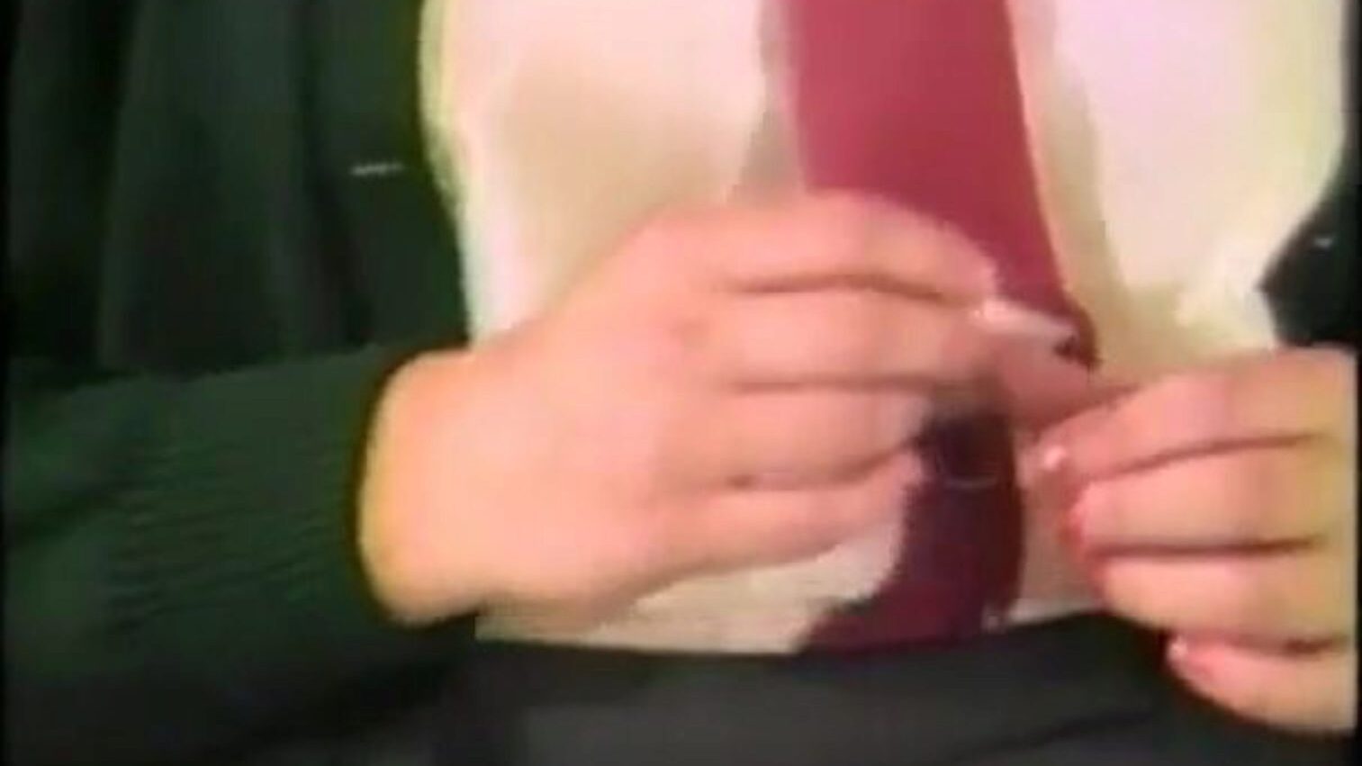 vintage klip nauczyciel uczennica bijąca studentka mlecznej satyny stringi w mlecznej satynowych majtkach