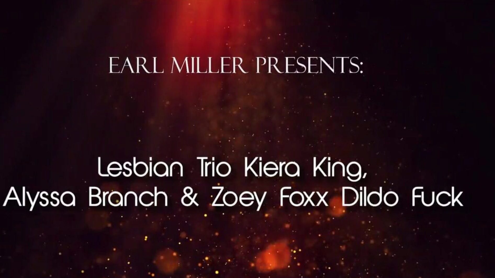 Лесбийское трио, Kiera King, Alyssa Branch и Zoey Foxx трахаются с дилдо