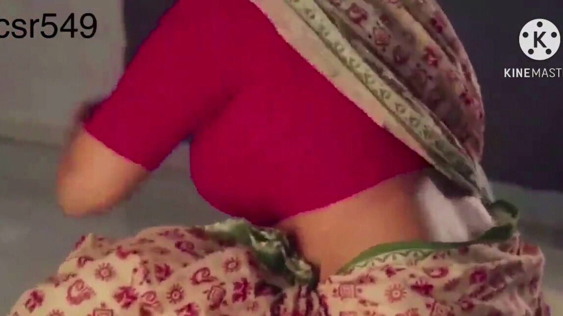 Desi Sexy N Juicy Red Saree Women Getting Fucked by... Watch Desi Sexy and Juicy Woman in a Red Saree Getting Fucked by Servant movie on xHamster - the ultimate database of free-for-all Asian Indian HD porno tube vids