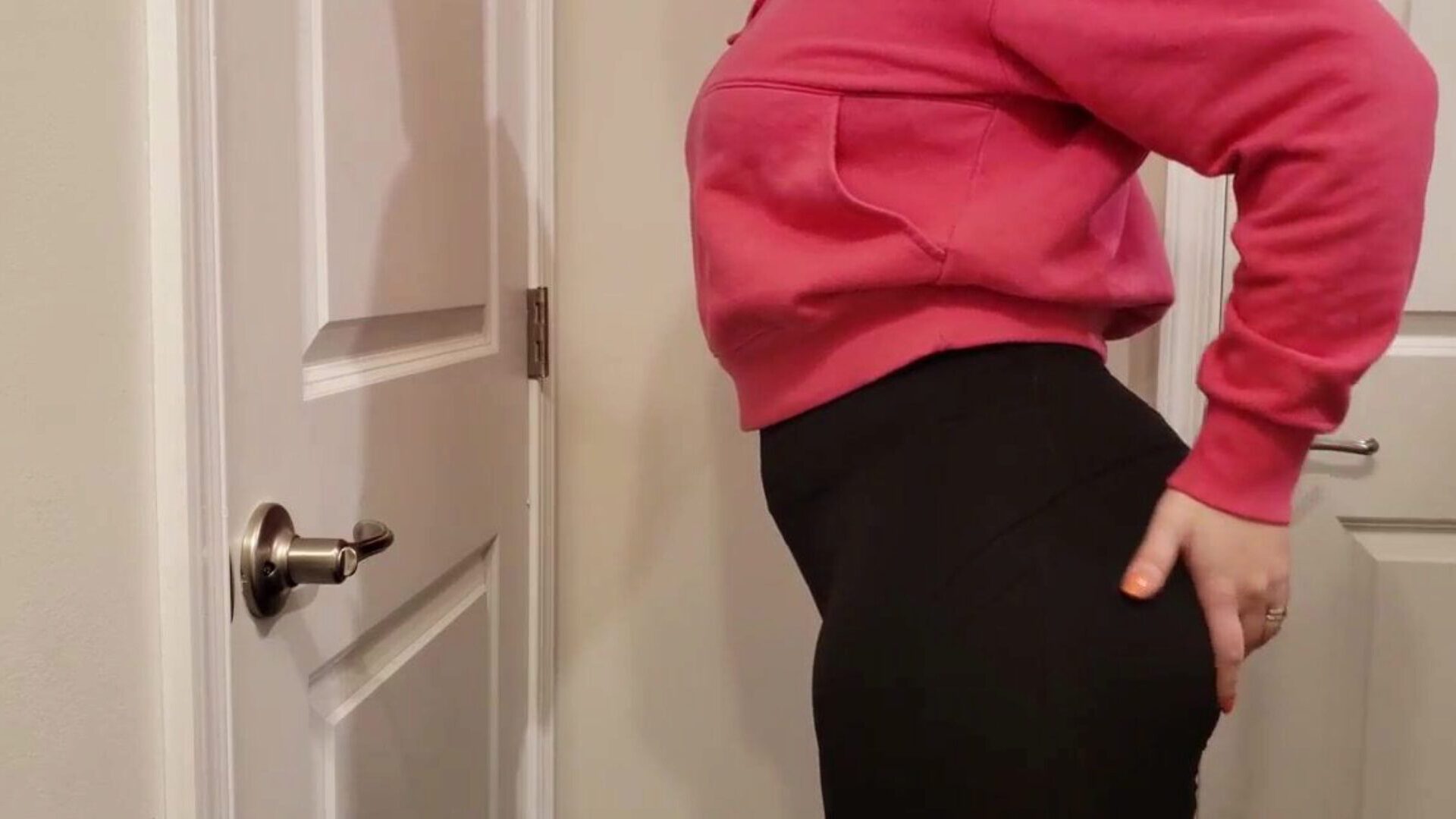 My Big Ass In Yoga Pants and Some New Lingerie