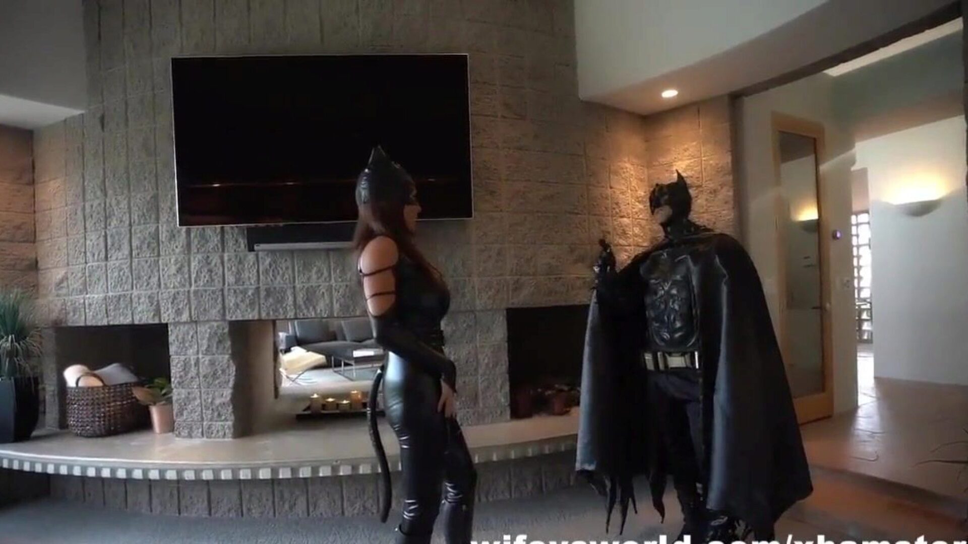 Stunning mother I'd like to fuck in Catsuit Blows Caped Crusader Cock Bat Man comes back home from saving the town and doesn't have much time. Never fear Busty Cat MILF know how to get what this babe craves fastly She deep throats and faps his large cock until this guy discharges his supah c